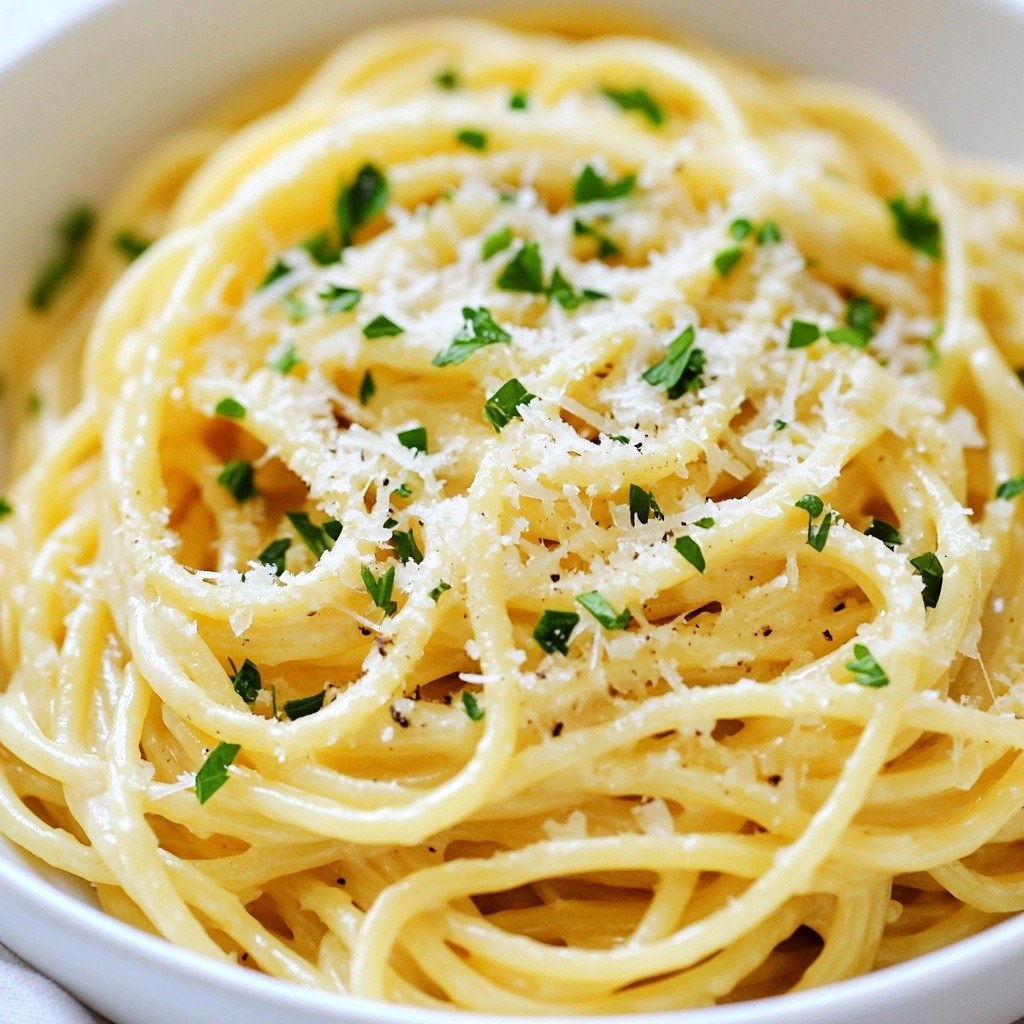 Creamy Instant Pot Garlic Alfredo Spaghetti Delight